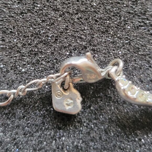 SWAROVSKI Crystal Jewelry Set (Necklace + Earrings) *EXCELLENT CONDITION* - Picture 6 of 7